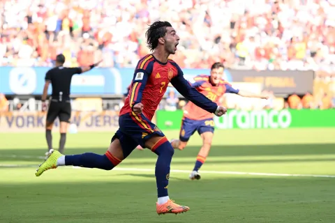 Spanyol Juara Piala Dunia 2026: Ferran Torres Patahkan Perlawanan 10 Pemain Argentina