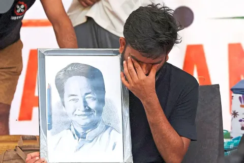Aktivis Mogok Makan Sonam Wangchuk Dilarikan ke RS Pemerintah, Istri Gugat ke Pengadilan