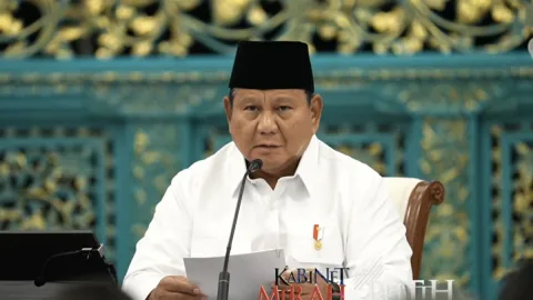 Prabowo Bela Program MBG: Kritik Pemborosan Tak Sebanding dengan Kebocoran Anggaran Rp Ribuan Triliun