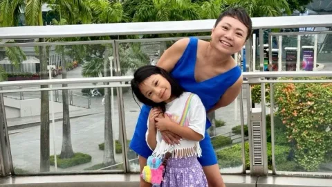Ibu dan Anak Pejuang Kanker: Dari Leukemia hingga Kanker Payudara, Kini Bersama di Atas Panggung