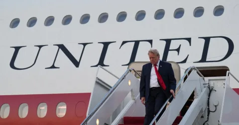 Jet Kepresidenan Hadiah Qatar: Trump Kembali ke Pesawat Lama Selama Sebulan