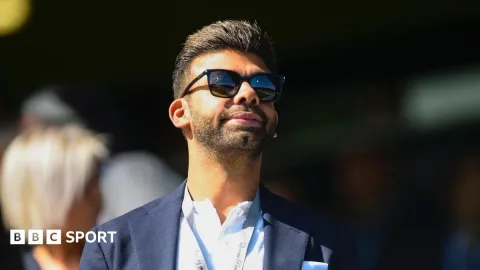 Konsorsium Amit Bhatia Incar Saham Minoritas Liverpool, Valuasi Tembus Rp70 Triliun