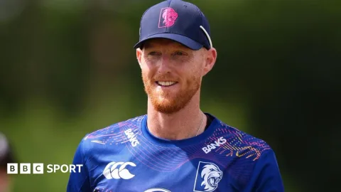 Ben Stokes Kembali Bergemuruh: Century Dramatis di Debut Domestik Pasca-Pensiun
