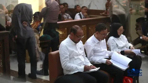 Sidang Perdana Petinggi Dana Syariah Indonesia: Kerugian Lender Capai Rp2,4 Triliun