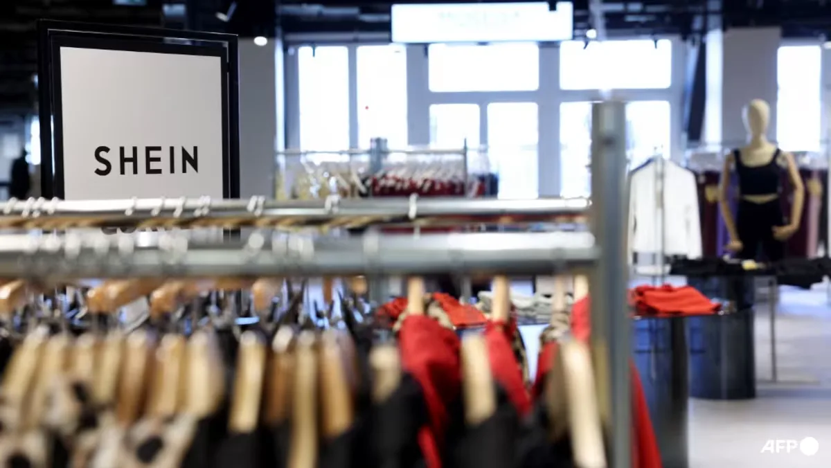 Ancaman Balasan China atas Undang-Undang Fast Fashion Prancis: Langkah Protektif atau Diskriminatif?