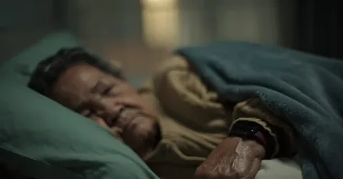 Tidur Lebih dari 8,5 Jam Sehari Bisa Jadi Tanda Awal Alzheimer