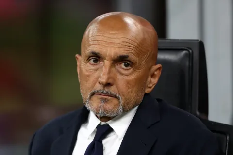 Spalletti Gerah dengan Lambannya Bursa Transfer Juventus: Targetkan Lima Pemain Baru
