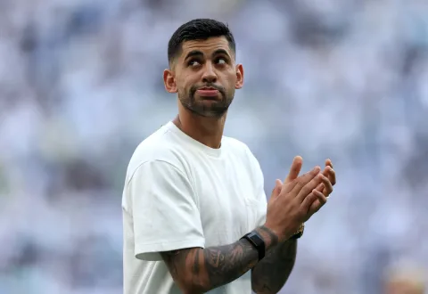 Inter Milan Gelar Pertemuan dengan Agen Cristian Romero, Tottenham Minta โฌ50 Juta