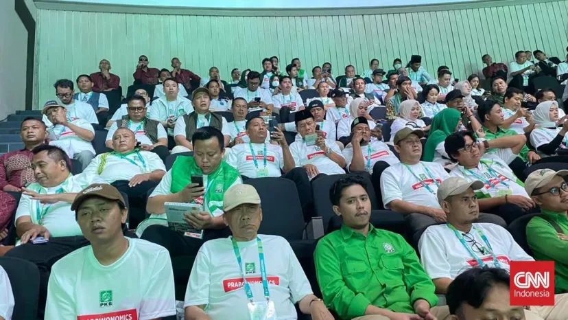 Solidaritas Politik: Kader PKB Kompak Kenakan Atribut 'Prabowonomics' di Harlah ke-28