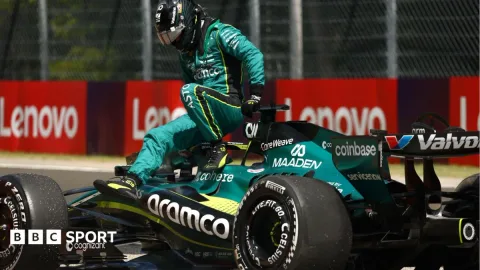 Aston Martin Bawa Mobil Baru, Stroll Langsung Alami Kegagalan Suspensi di Latihan Pertama GP Hungaria