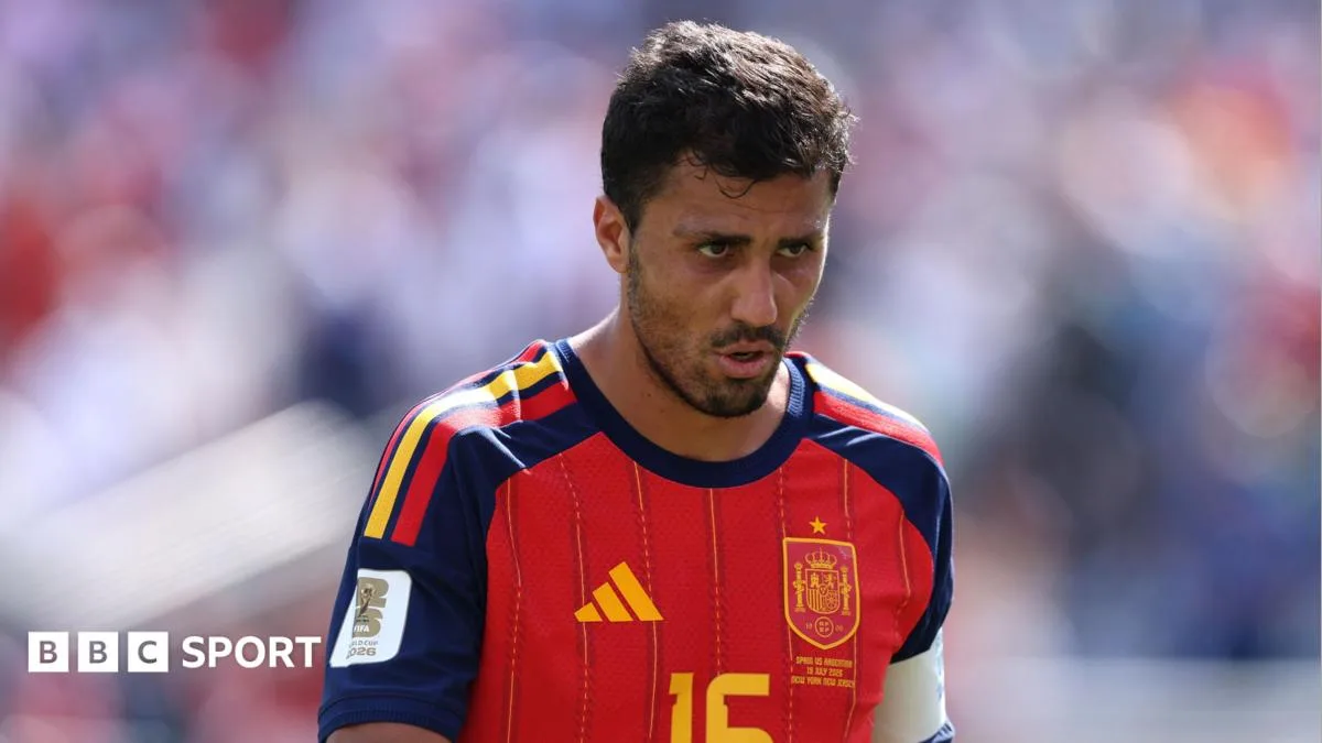 Rodri Jalani Operasi Punggung, Maresca Bantah Rumor Hengkang ke Real Madrid