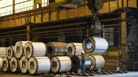 Kebakaran Pabrik CRM, Krakatau Steel Kehilangan Produksi Baja Full Hard