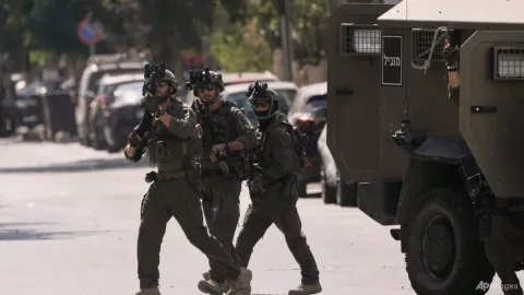 Bentrok di Tepi Barat: Empat Warga Palestina Tewas, Netanyahu Umumkan Pemukiman Baru