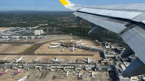 Gatwick Terpuruk: Gangguan Air Matikan Toilet dan Restoran di Tengah Liburan