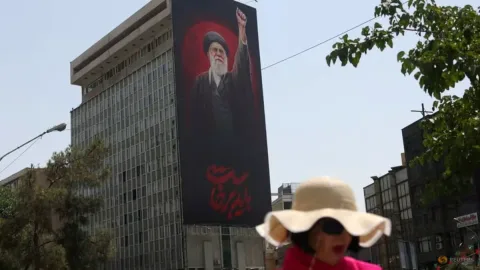 Iran Tawarkan Gencatan Senjata Bersyarat: Serangan Dihentikan Jika AS Jeda Pemboman