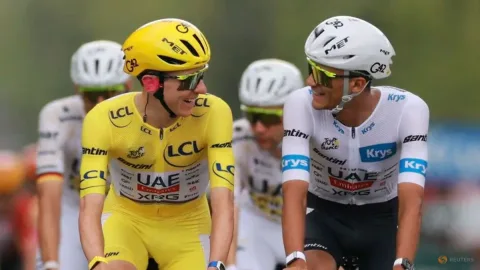 Pogacar Ukir Sejarah di Tour de France, Tapi Kebahagiaan Sejati Datang dari Membantu Rekan Setim
