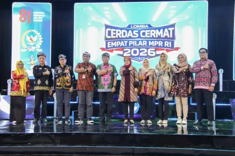 LCC Empat Pilar Digelar di Kaltara: Zainal Paliwang Soroti Urgensi Karakter Bangsa di Era Bonus Demografi