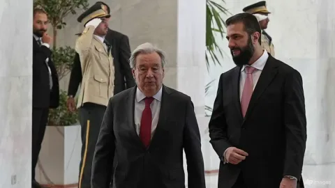 Guterres Desak Pencabutan Semua Sanksi terhadap Suriah: Panggilan untuk Rekonstruksi