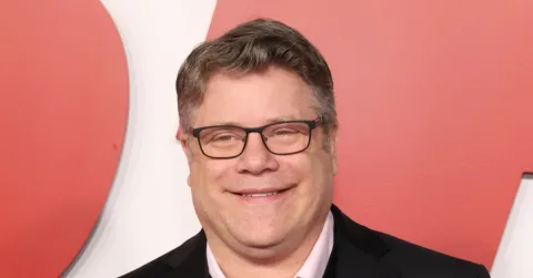 Sean Astin: Honor Lord of the Rings tak Sebanding, Sampai Harus Jual Rumah