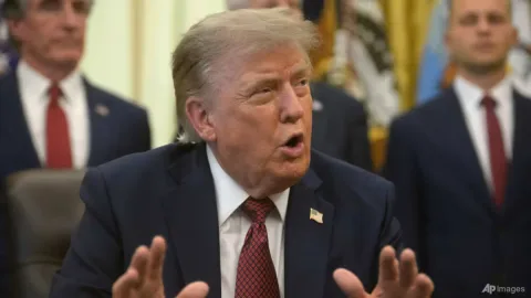 Jeda Tiga Hari Pertempuran: Trump Buka Peluang Damai dengan Iran, Ancaman Serangan Belum Sirna