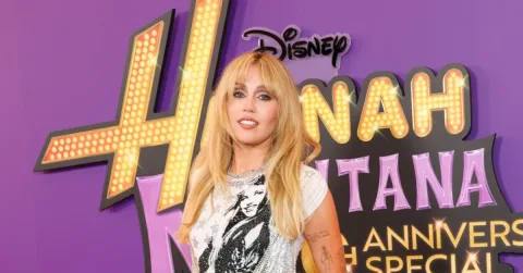 Miley Cyrus Akui Dulu Terobsesi Menyelamatkan Dunia, Kini Lebih Realistis