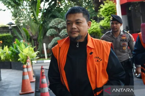 Mantan Pejabat Bea Cukai Didakwa Terima Gratifikasi Rp5,8 Miliar Lebih dalam Beragam Mata Uang