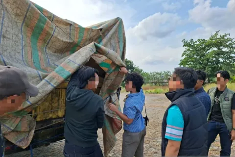 TNI AL Gagalkan Penyelundupan 3,3 Ton Timah Ilegal di Pelabuhan Belitung