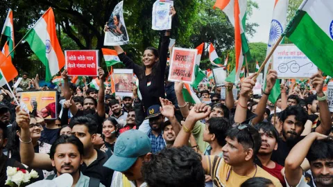 India Perberat Hukuman Pembocor Soal Ujian: 10 Tahun Penjara dan Denda Miliaran
