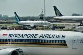 Singapura Airlines Catat Kerugian Kuartalan Pertama Sejak 2022, Terbebani Biaya Bahan Bakar dan Air India