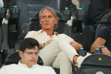 Kembali ke Timnas Italia, Mancini Dapat Restu Ibu: 'Semoga Raih Trofi Lagi'