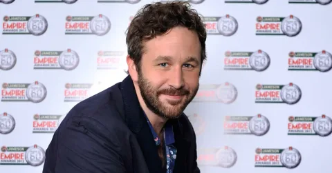 Chris O'Dowd Buka Peluang Reboot Moone Boy: 'Tak Akan Pernah Berkata Tidak'