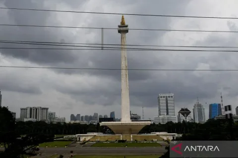 El Nino Diprediksi Bertahan hingga 2027, Jakarta Masih Diselimuti Awan Tebal