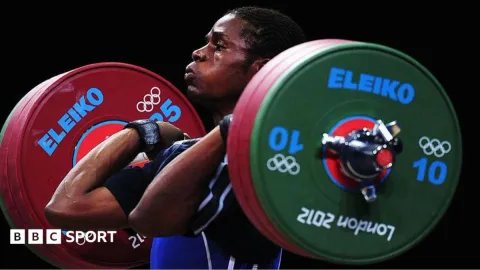 Medali Olimpiade Tertinggal di Kamerun, Atlet Angkat Besi Ini Kini Bela Inggris di Commonwealth Games