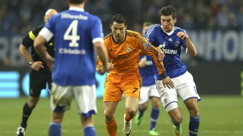 Schalke Jamu Real Madrid di Laga Uji Coba Spesial HUT Veltins-Arena