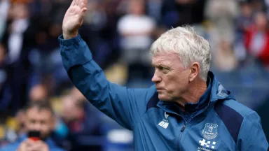 Dua Klub Merseyside Bersaing Rekrut Takehiro Tomiyasu, Bek Gratis Eks Arsenal