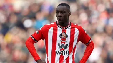 Sunderland Incar Gelandang Napoli untuk Gantikan Diarra yang Gagal Bersinar