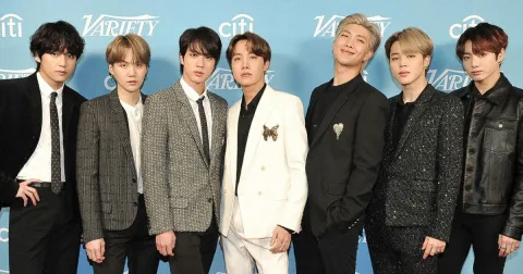 BTS Tolak Ajukan Lagu ke Grammy 2027: Musik Tak Perlu Dibatasi Wilayah