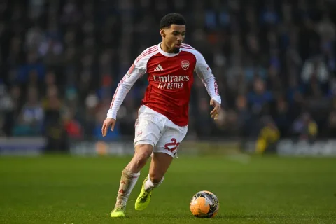 Milan Kepincut Bakat Muda Arsenal, Nwaneri Jadi Incaran