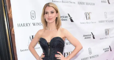Hilaria Baldwin Buka Suara: Obsesi Kalori Sampai Pasta Gigi