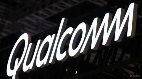 Tekanan Biaya dan Ketergantungan Apple Mendera Qualcomm, Saham Terkoreksi
