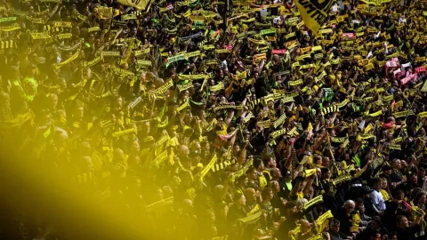 Bundesliga Cetak Rekor Penjualan Tiket: 21,4 Juta Ludes dalam Semusim