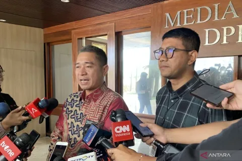 Wartawan Parlemen Ancam Laporkan Deddy Sitorus ke MKD Usai Ucapkan 'Gerombolan Sirkus'