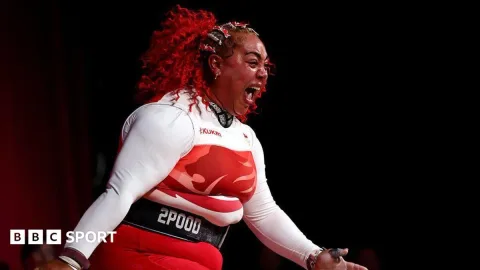 Emily Campbell Pertahankan Emas Angkat Besi Commonwealth: Rekor Baru dan Semangat Juang