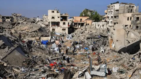 Serangan Udara Israel Tewaskan Empat Warga Gaza, Termasuk Dua Anak-anak