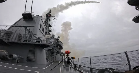 Jepang Uji Tembak Rudal Tomahawk dari Kapal Perusak: Sinyal Baru Pertahanan Asia