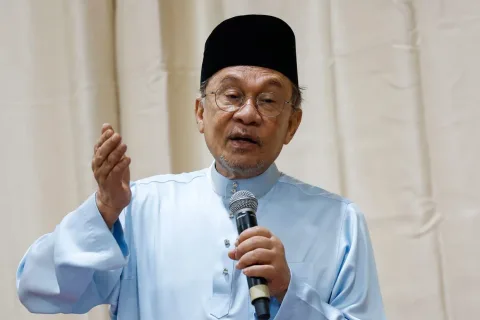 Anwar: Bonus 13 Bulan di Tabung Haji yang Rugi adalah Pengkhianatan