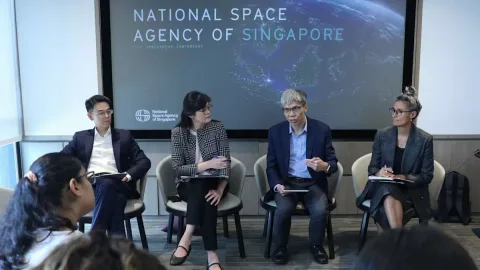 Singapura Bangun Pusat Operasi Satelit Nasional: Target Beroperasi 2027, Antisipasi Risiko Tabrakan Antar-Satelit