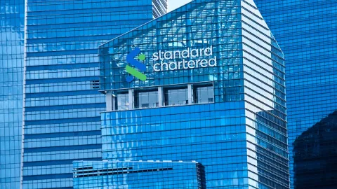 Standard Chartered Alihkan Nasabah Kartu Kredit dan Pinjaman ke Trust Bank Mulai September