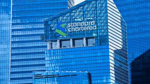 Standard Chartered Alihkan Nasabah Kartu Kredit dan Pinjaman ke Trust Bank Mulai September