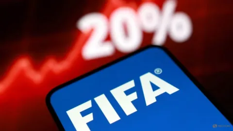 CONMEBOL Minta FIFA Perjelas Rencana Jual Saham Piala Dunia, Konsultasi Internal Dimulai